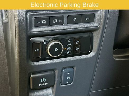 Certified 2024 Ford F150 Raptor AWD/4WD image 9