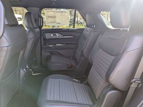 New 2026 Ford Explorer ST-Line image 12