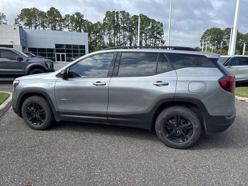 Used 2023 GMC Terrain AT4 AWD/4WD image 11