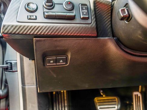 Used 2016 Chevrolet Corvette Z06 w/ 3LZ Preferred Equipment Group image 74