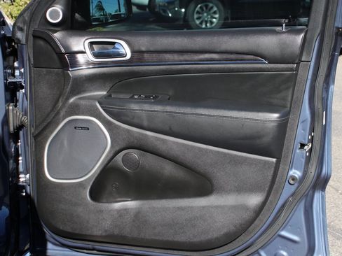 Used 2020 Jeep Grand Cherokee Summit image 44