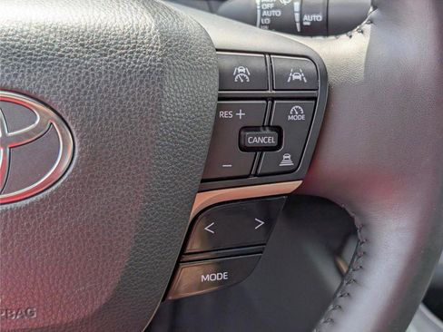 Used 2023 Toyota Crown Limited w/ Advanced Technology Package image 23