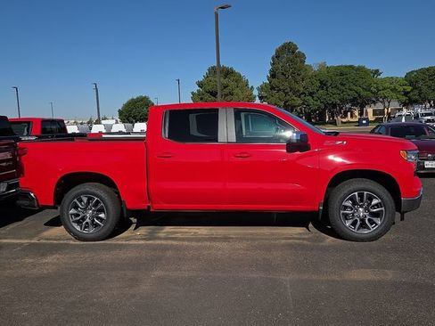 New 2026 Chevrolet Silverado 1500 LT w/ Z71 Off-Road Package AWD/4WD image 3