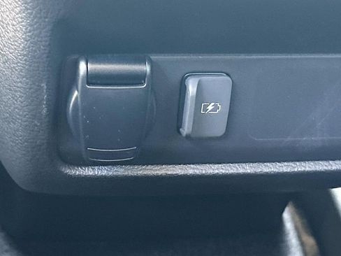 Used 2021 INFINITI QX50 Pure image 23