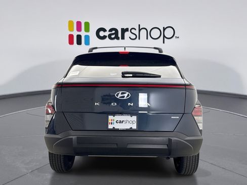 Used 2024 Hyundai Kona SEL AWD/4WD image 4