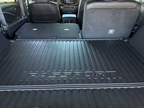 Certified 2025 Honda Passport TrailSport image 19
