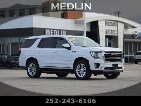 Used 2023 GMC Yukon SLT w/ SLT Premium Package image 1