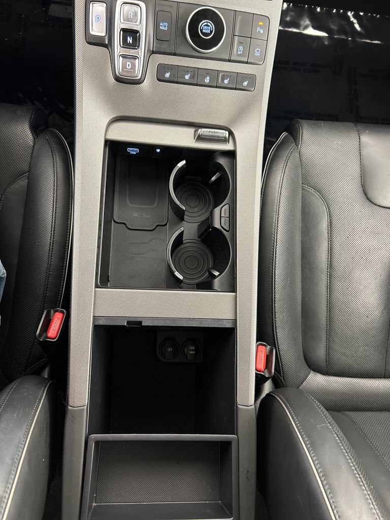 Used 2022 Hyundai Palisade Limited w/ Cargo Package FWD image 15