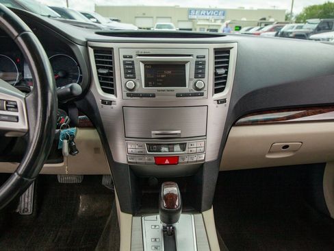 Used 2014 Subaru Legacy 3.6R Limited image 15