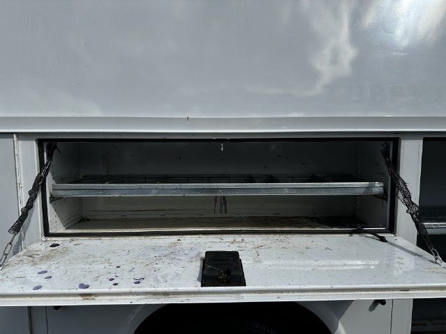 Certified 2022 Ford E-350 and Econoline 350 Super Duty w/ Power Windows & Locks Group RWD image 30