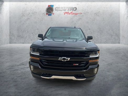 Used 2018 Chevrolet Silverado 1500 LT w/ LPO, Black Pack AWD/4WD image 9