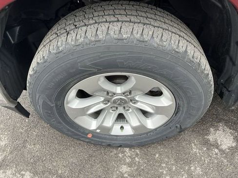 Used 2023 RAM 1500 Laramie AWD/4WD image 20