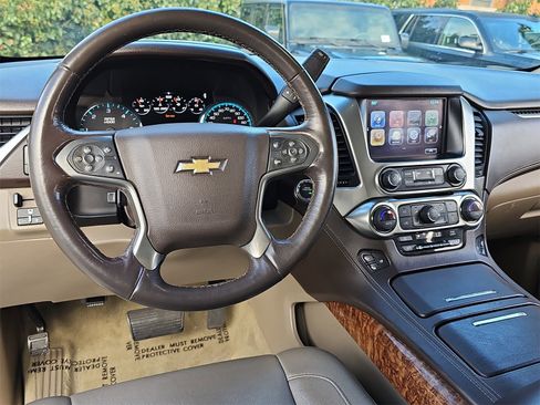 Used 2018 Chevrolet Tahoe Premier image 18