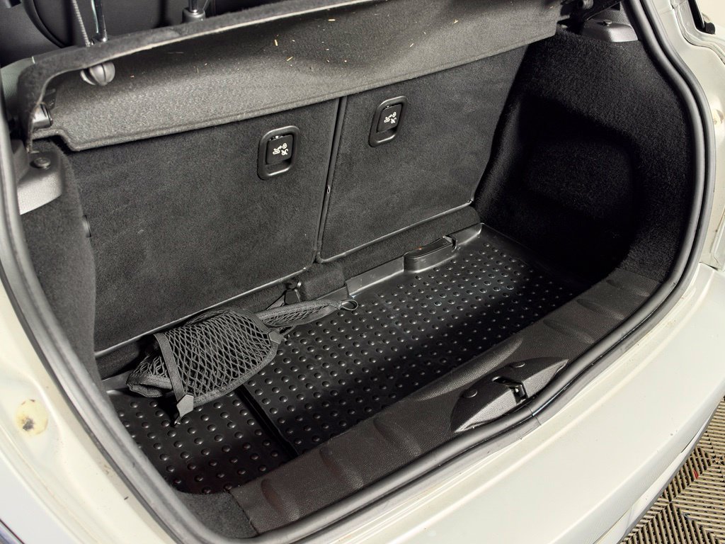 Used 2011 MINI Cooper S FWD image 33