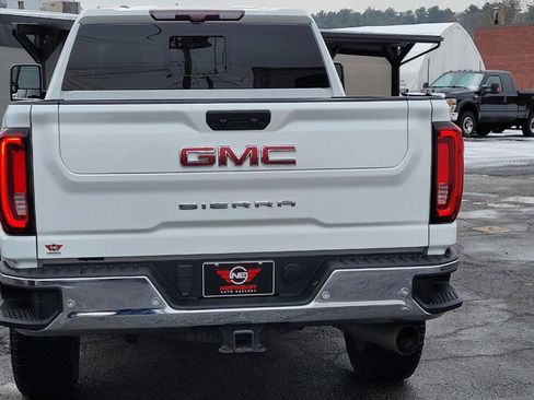 Used 2022 GMC Sierra 2500 SLT w/ SLT Convenience Package image 7