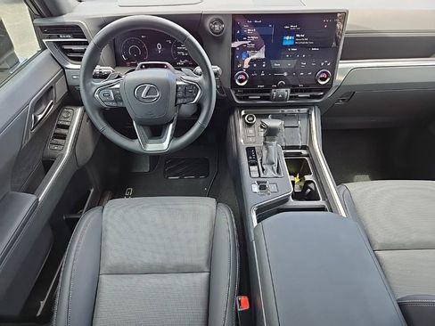 New 2026 Lexus GX 550 AWD/4WD image 9