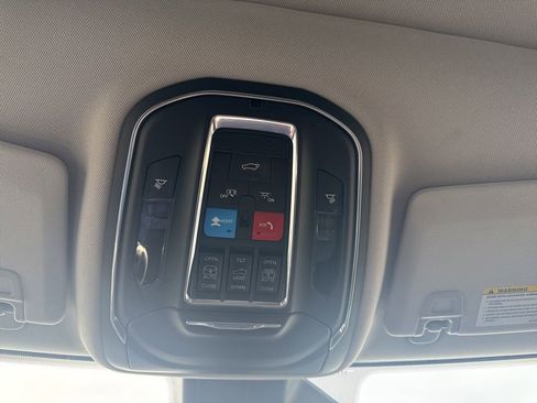 Used 2023 Jeep Grand Cherokee 4WD 4xe image 30