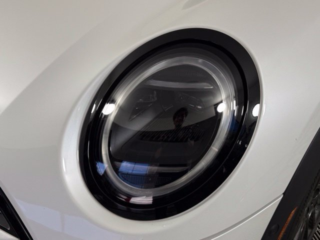 Used 2025 MINI Cooper S FWD image 12