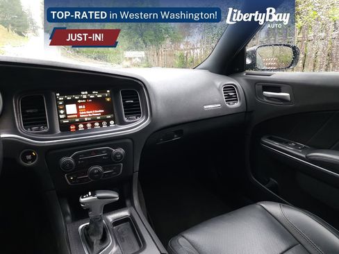 Used 2018 Dodge Charger SXT Plus w/ Quick Order Package 29J image 13
