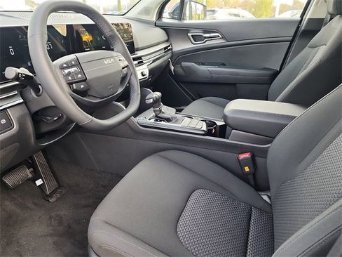New 2026 Kia Sportage LX w/ LX Convenience Package image 13
