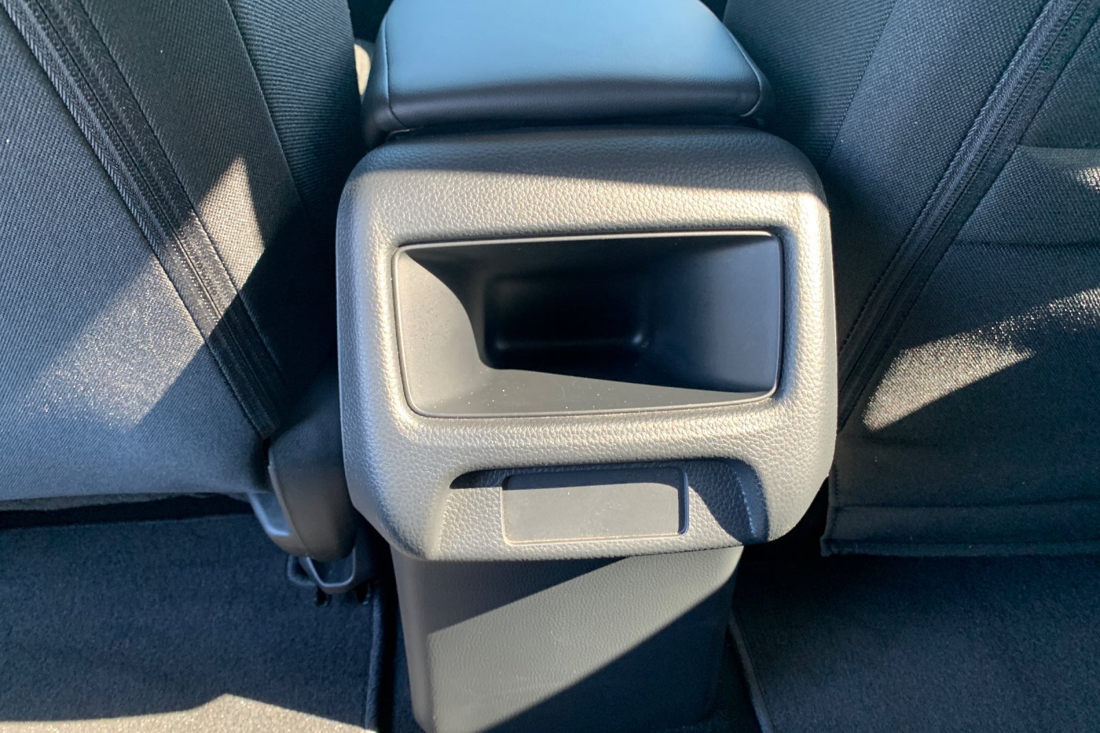 Certified 2025 Honda HR-V LX image 16
