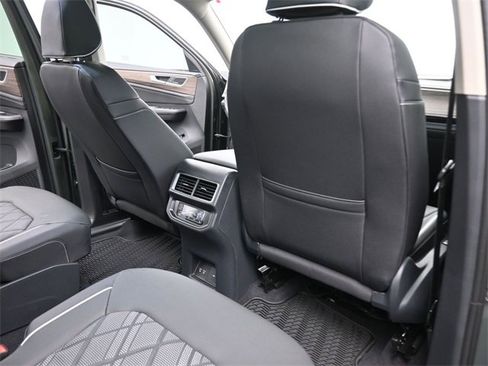 New 2026 Volkswagen Atlas SEL Premium R-Line image 25