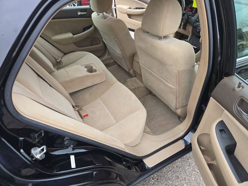 Used 2004 Honda Accord LX image 30