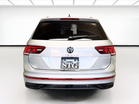 Used 2023 Volkswagen Tiguan SE R-Line FWD image 5