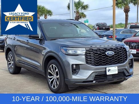 Used 2025 Ford Explorer ST-Line image 7