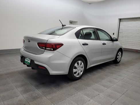 Used 2018 Kia Rio LX image 10