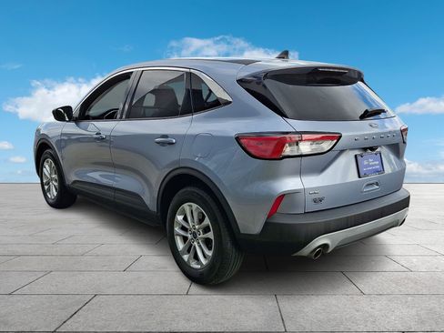 Certified 2022 Ford Escape SE w/ Convenience Package FWD image 4