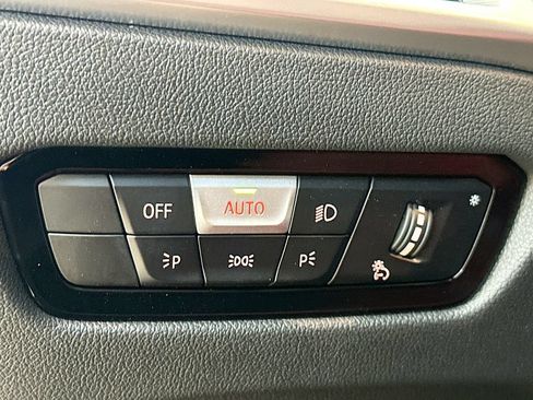 Used 2026 BMW i4 xDrive40i w/ M Sport Package AWD/4WD image 10