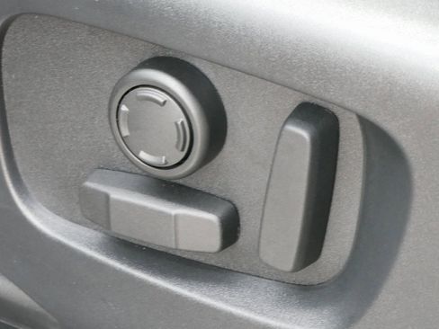 Used 2024 Land Rover Range Rover Evoque Dynamic SE image 46