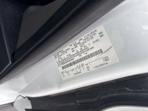Used 2023 Ford Transit 250 Medium Roof AWD image 30