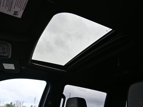 New 2026 Chevrolet Silverado 3500 High Country w/ High Country Premium Package image 21