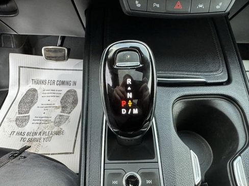 Used 2023 Cadillac XT4 Sport w/ Technology Package image 17