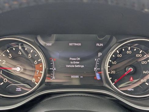 Used 2019 Jeep Compass Limited image 11