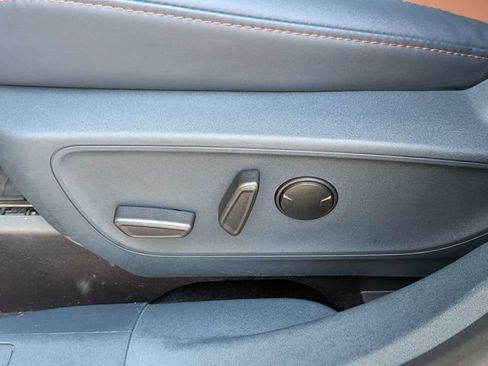 Used 2023 Ford Maverick Lariat w/ Lariat Luxury Package AWD/4WD image 22