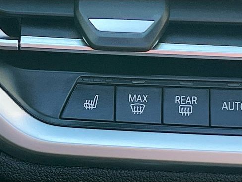 Used 2020 BMW M340i xDrive image 21