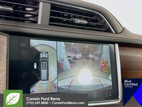 Used 2023 GMC Yukon XL Denali Ultimate image 16