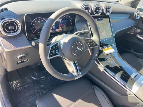 New 2026 Mercedes-Benz GLC 300 4MATIC image 3