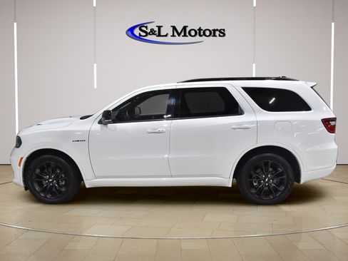 Used 2025 Dodge Durango R/T w/ Blacktop Package AWD/4WD image 4