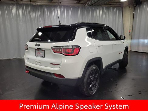 Used 2023 Jeep Compass Trailhawk w/ Sun and Sound Group AWD/4WD image 8