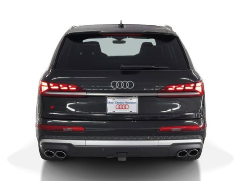 Certified 2025 Audi SQ7 Prestige w/ Prestige Package image 10