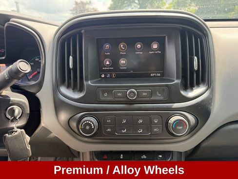 Used 2022 Chevrolet Colorado W/T w/ WT Convenience Package AWD/4WD image 16