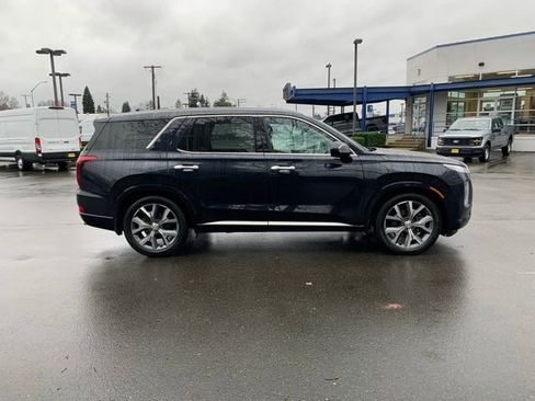 Used 2021 Hyundai Palisade Limited w/ Winter Package image 9