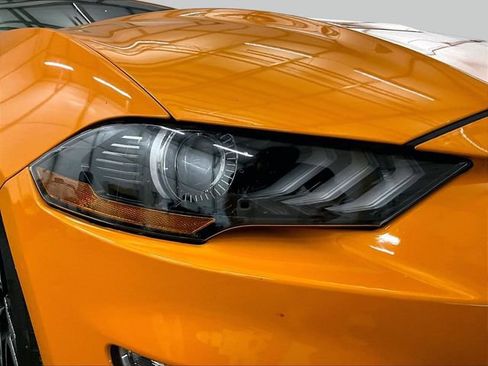 Used 2019 Ford Mustang GT Premium w/ Equipment Group 401A RWD image 27