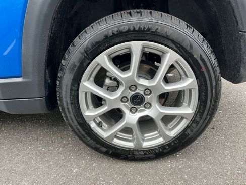 Used 2025 Jeep Compass Limited image 30