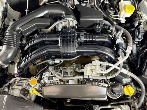 Used 2019 Subaru Impreza 2.0i Premium image 27