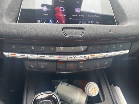 Used 2020 Cadillac XT4 Premium Luxury FWD image 9